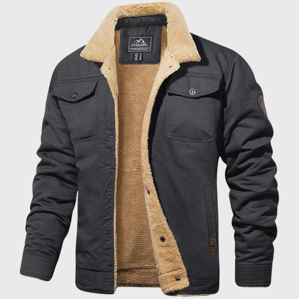 Eric | The bomber jacket with a timeless edge