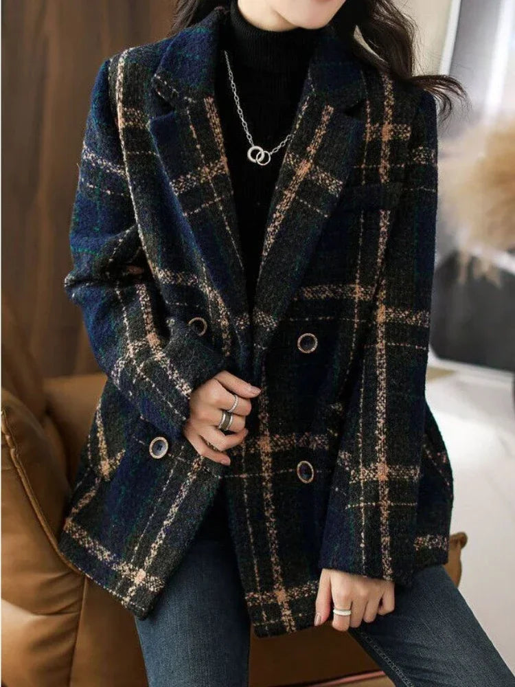 Linda™ | Elegant Check Coat